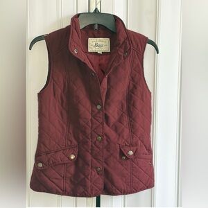 G.H. Bass Quilted Puffer Vest Burgundy Size XS
